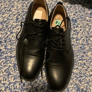 Mens dress shoes